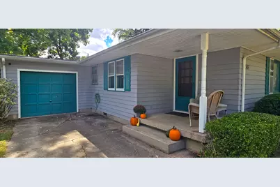 1607 W William Street, Champaign, IL 61821 - Photo 2
