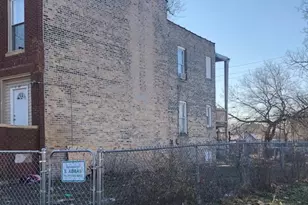 646 N Homan Ave., Chicago, IL 60624 - Photo 1