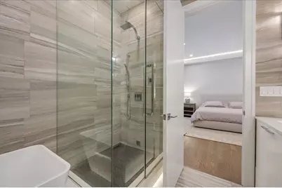 2027 W Belmont Avenue #1, Chicago, IL 60618 - Photo 16