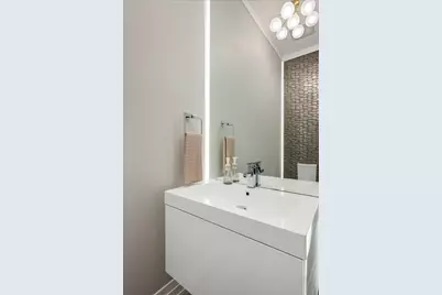 2027 W Belmont Avenue #1, Chicago, IL 60618 - Photo 20