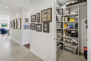 360 W Erie St, Chicago, IL 60654 - Photo 22