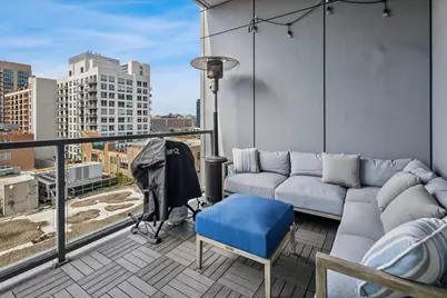 360 W Erie Street #9A, Chicago, IL 60654 - Photo 8