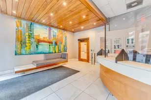 230 E Ontario St, Chicago, IL 60611 - Photo 2