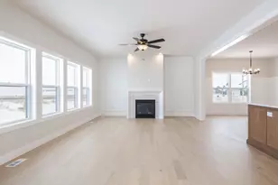 5214 Belvedere Dr, Bloomington, IL 61705 - Photo 22