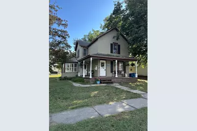 215 E Waupansie Street, Dwight, IL 60420 - Photo 1