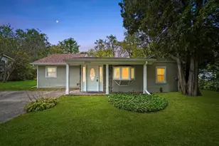 37936 N Wilson Ave, Beach Park, IL 60087 - Photo 16