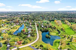 2215 Crystal Cir, Crystal Lake, IL 60012 - Photo 52