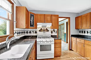 2215 Crystal Cir, Crystal Lake, IL 60012 - Photo 20