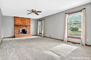 2215 Crystal Cir, Crystal Lake, IL 60012 - Photo 12