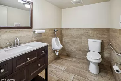 6158 N Milwaukee Avenue, Chicago, IL 60646 - Photo 18