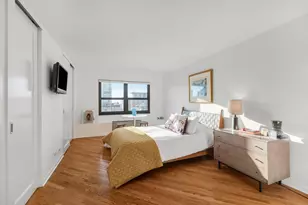 1313 N Ritchie Ct, Chicago, IL 60610 - Photo 18