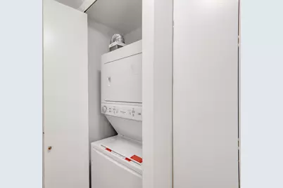 1313 N Ritchie Court #2401, Chicago, IL 60610 - Photo 24