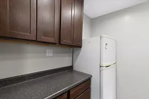 2409 Gilboa Ave, Zion, IL 60099 - Photo 14