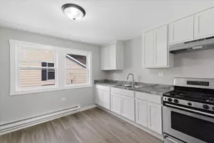 2409 Gilboa Ave, Zion, IL 60099 - Photo 28