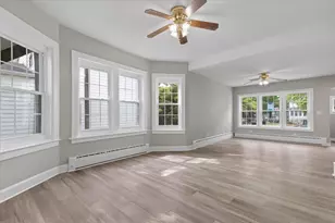 2409 Gilboa Ave, Zion, IL 60099 - Photo 10