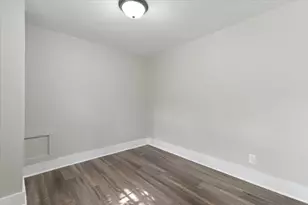 2409 Gilboa Ave, Zion, IL 60099 - Photo 20