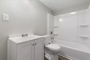 2409 Gilboa Ave, Zion, IL 60099 - Photo 32