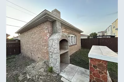 2114 Highland Avenue, Berwyn, IL 60402 - Photo 8