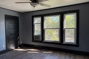 1024 Peoria St, Peru, IL 61354 - Photo 18