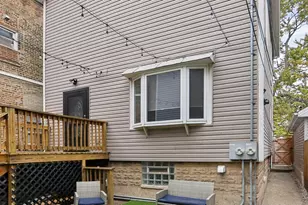 3227 S Wells St, Chicago, IL 60616 - Photo 1