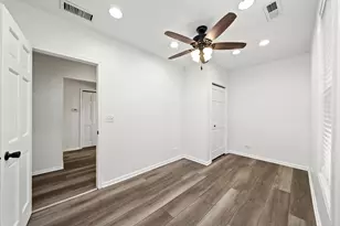 3227 S Wells St, Chicago, IL 60616 - Photo 14