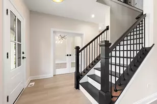 1023 Walter St, Lemont, IL 60439 - Photo 4