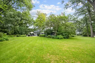 908 Elm Pl, Glencoe, IL 60022 - Photo 2