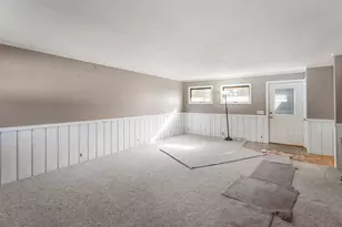 1420 S Western Ave, Champaign, IL 61821 - Photo 20