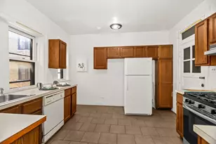 439 Ridge Ave, Evanston, IL 60202 - Photo 14