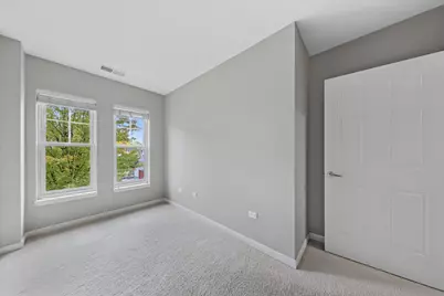 255 E Liberty Drive #309, Wheaton, IL 60187 - Photo 10