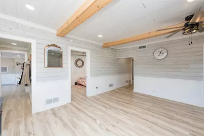 22678 W Silver Lake Avenue, Antioch, IL 60002 - Photo 10