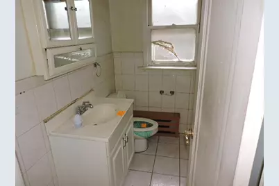 5254 N Mason Avenue, Chicago, IL 60630 - Photo 12