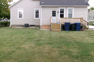 316 7th St, Lasalle, IL 61301 - Photo 10