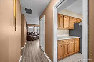 1103 Lawrence Ave, Elgin, IL 60123 - Photo 2