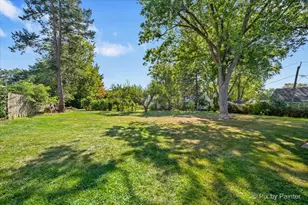 1103 Lawrence Ave, Elgin, IL 60123 - Photo 24