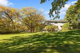 5452 N Tall Oaks Dr, Long Grove, IL 60047 - Photo 2