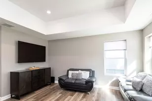 348 Frederick Ave, Bellwood, IL 60104 - Photo 6