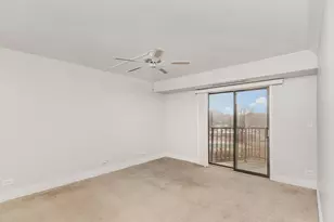 111 S Baybrook Dr, Palatine, IL 60074 - Photo 8