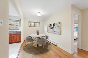 1035 Randolph St, Oak Park, IL 60302 - Photo 8