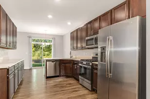 1676 Carlstedt Dr, Batavia, IL 60510 - Photo 10