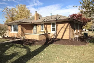 108 E Gridley Road, Gridley, IL 61744 - Photo 2