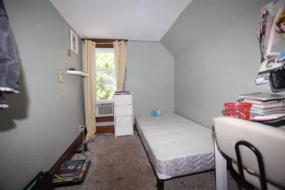 935 Marvel Avenue, Woodstock, IL 60098 - Photo 6