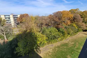 6010 Oakwood Dr, Lisle, IL 60532 - Photo 28