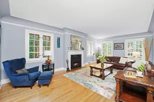 1104 Fair Oaks Ave, Oak Park, IL 60302 - Photo 8