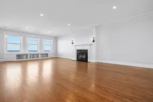 3240 N Lake Shore Dr, Chicago, IL 60657 - Photo 2