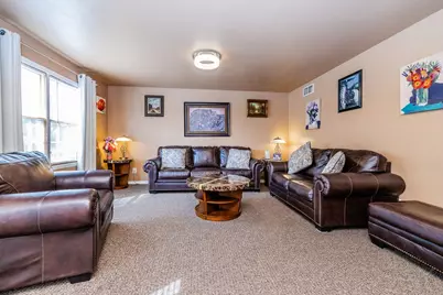 6038 Nimtz Road, Loves Park, IL 61111 - Photo 4