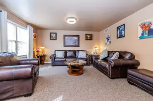 6038 Nimtz Rd, Loves Park, IL 61111 - Photo 4