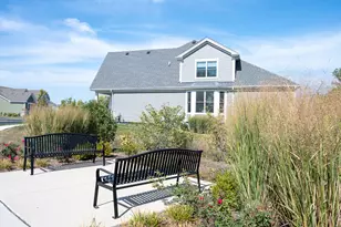 1572 Dempsey Dr, Saint Charles, IL 60174 - Photo 44