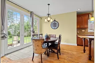 6241 W 80th St, Burbank, IL 60459 - Photo 6