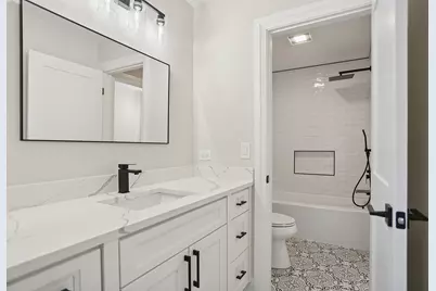 1326 N Race Avenue, Arlington Heights, IL 60004 - Photo 22